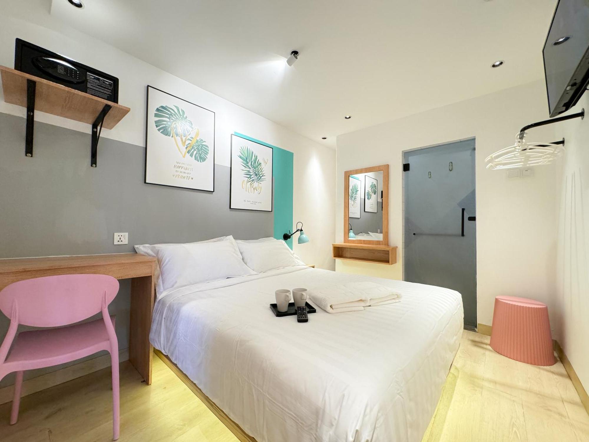 Apple 1 Hotel Gurney George Town Exterior photo