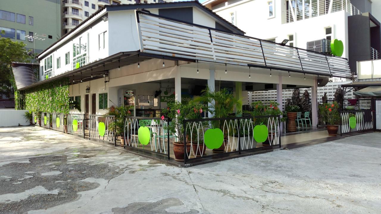 Apple 1 Hotel Gurney George Town Exterior photo
